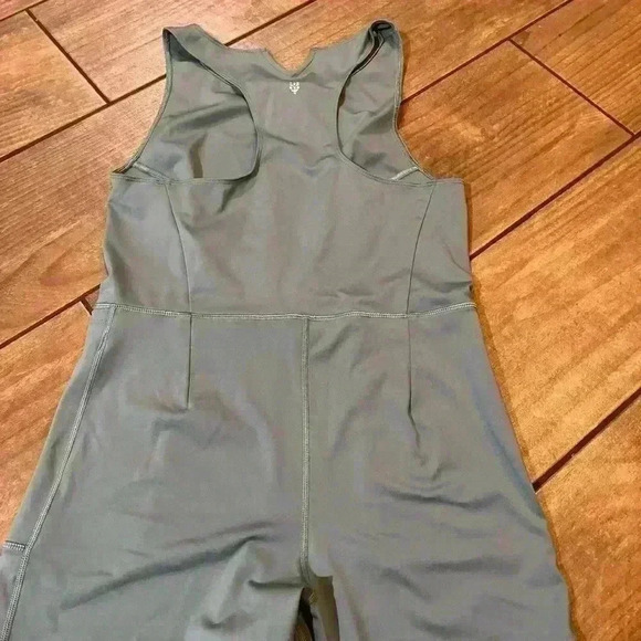 Free People x fp movement Show Me Something Shortse LARGE - Picture 8 of 8